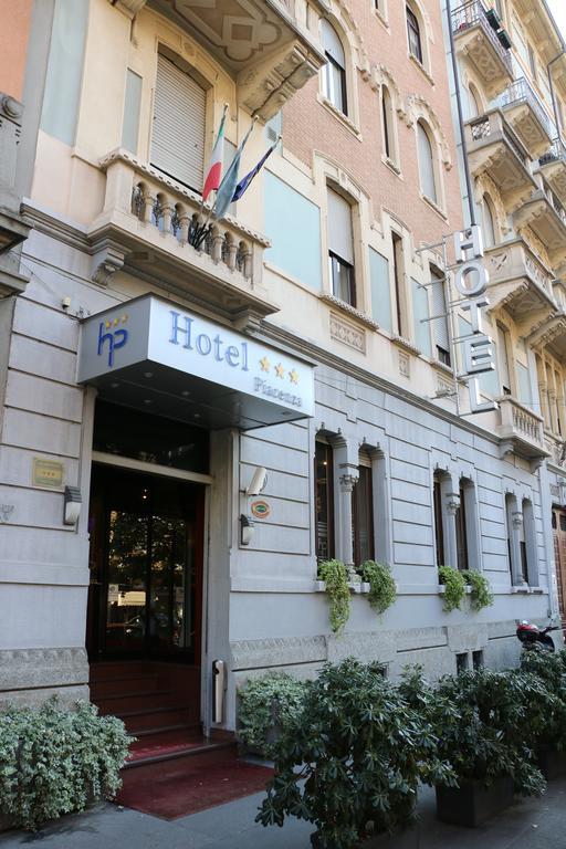Hotel Piacenza Milano Exteriör bild