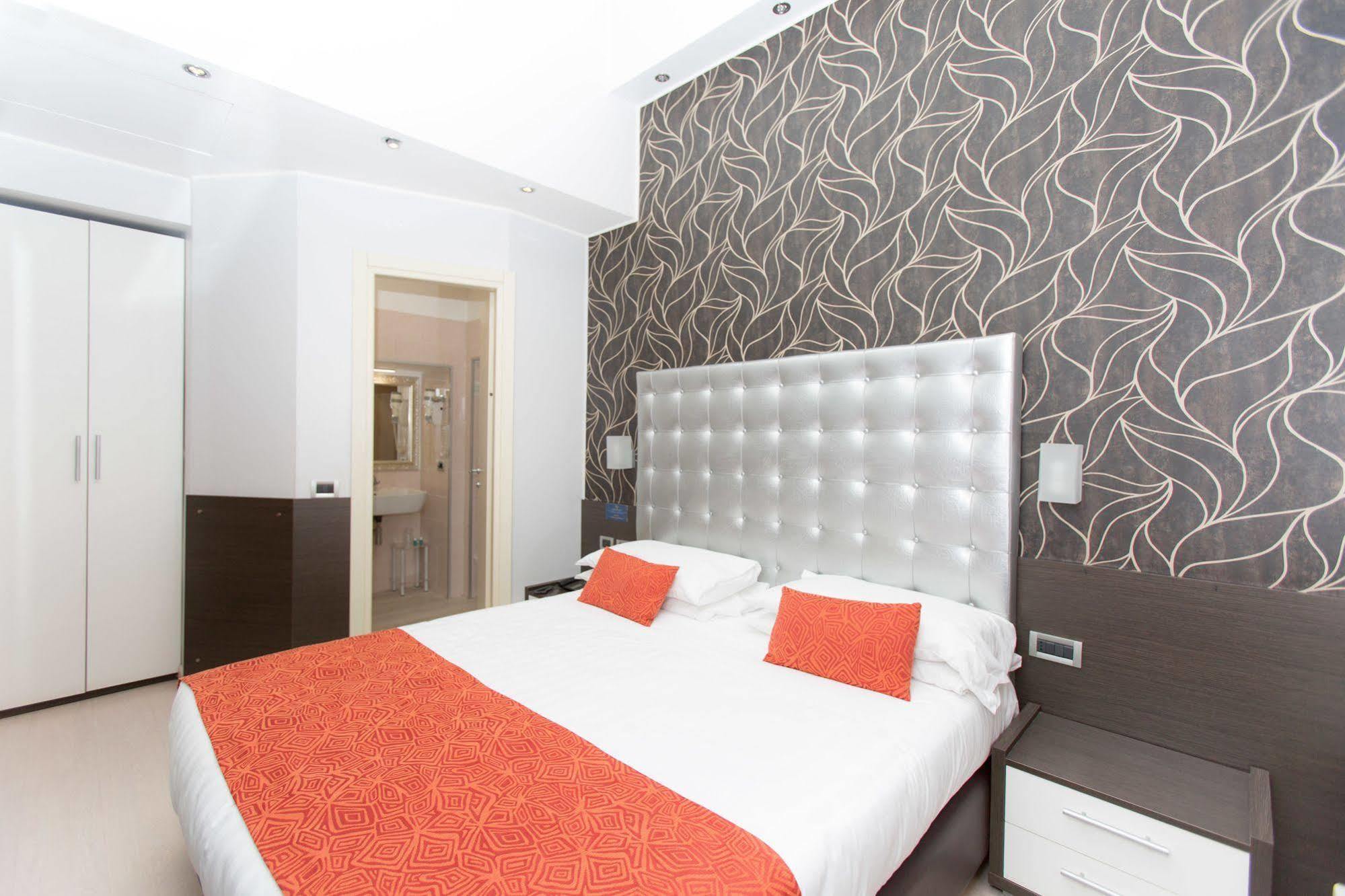 Hotel Piacenza Milano Exteriör bild